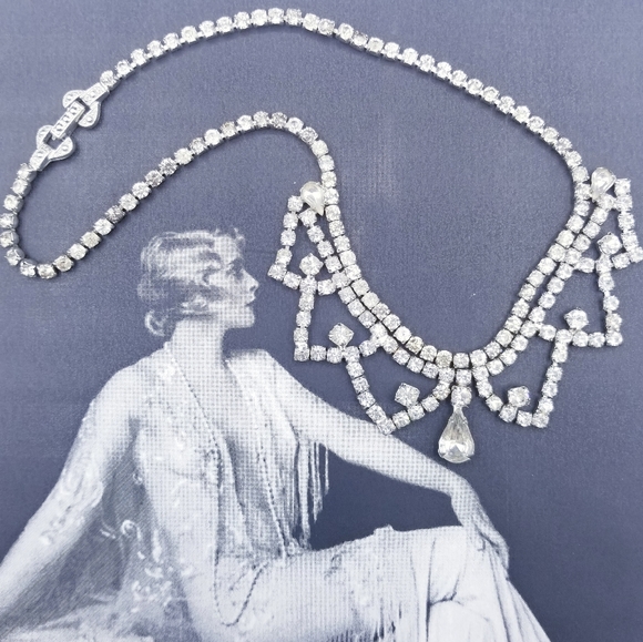 Vintage prong set rhinestone necklace - Picture 1 of 8